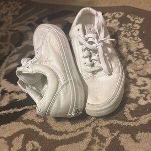 White Vans Old Skool